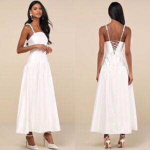 NWT Lulu’s Modern Adoration White Satin Backless Lace-Up Maxi Dress Small